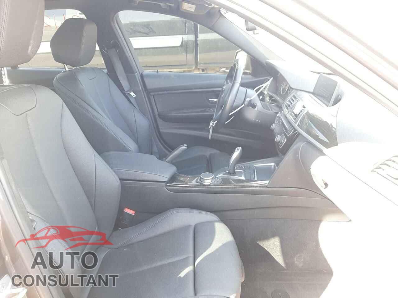 BMW 3 SERIES 2016 - WBA8E5G5XGNU19437