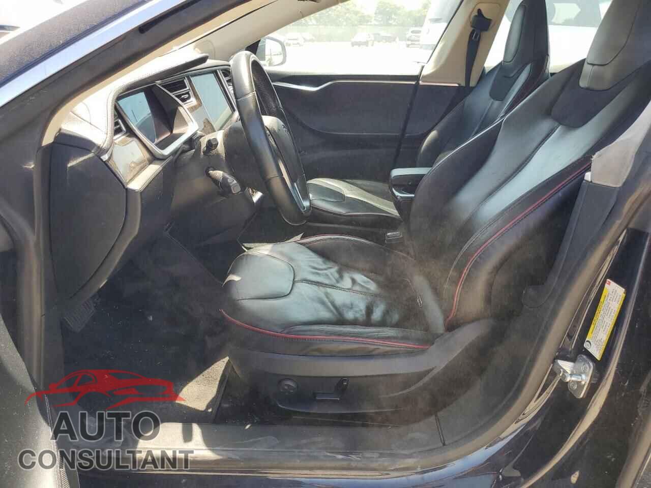 TESLA MODEL S 2013 - 5YJSA1CNXDFP26572