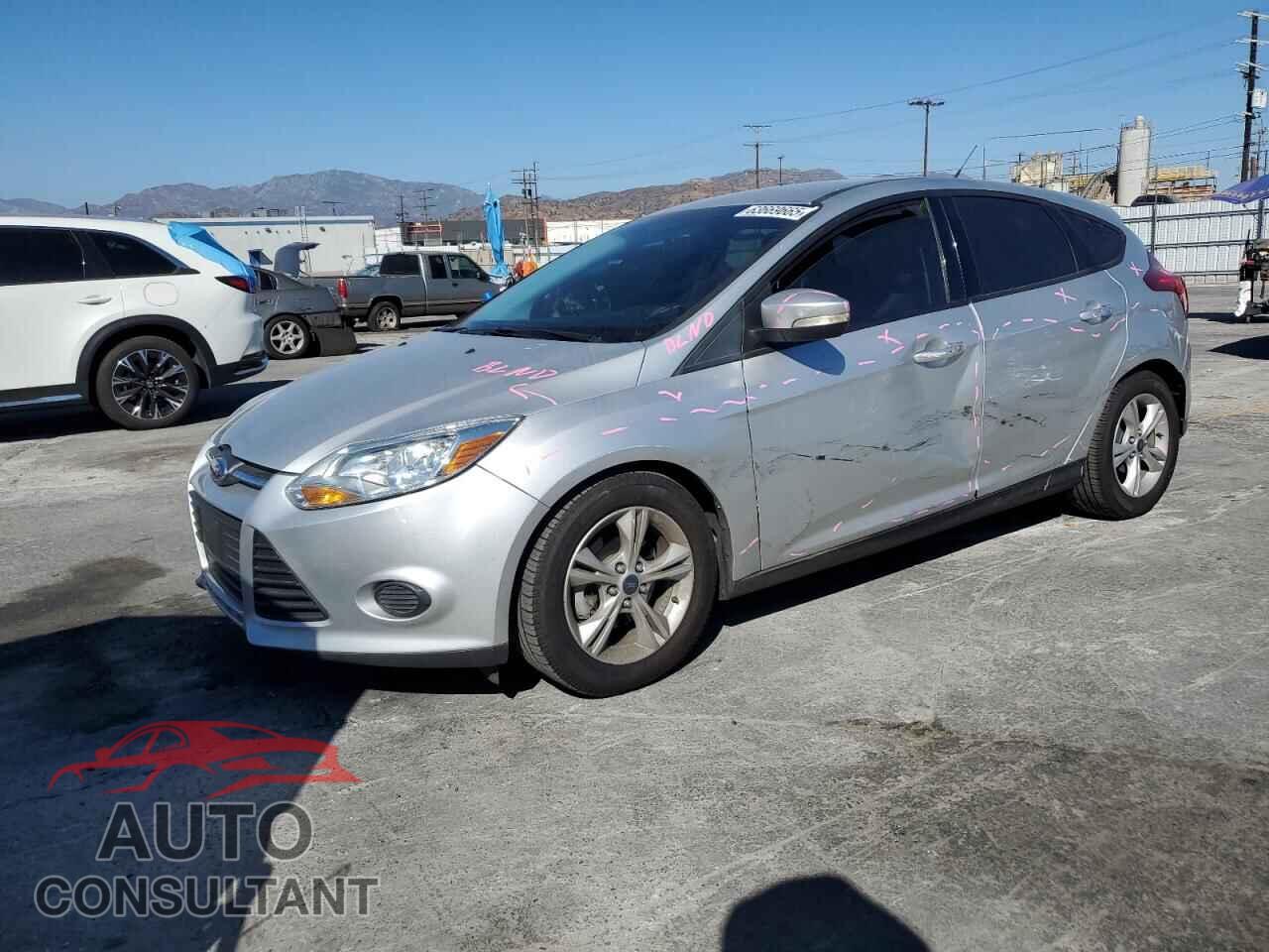 FORD FOCUS 2014 - 1FADP3K20EL272203