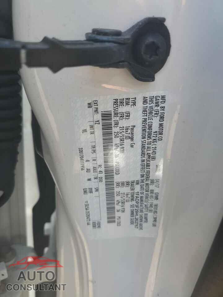 FORD FOCUS 2017 - 1FADP3F29HL262767