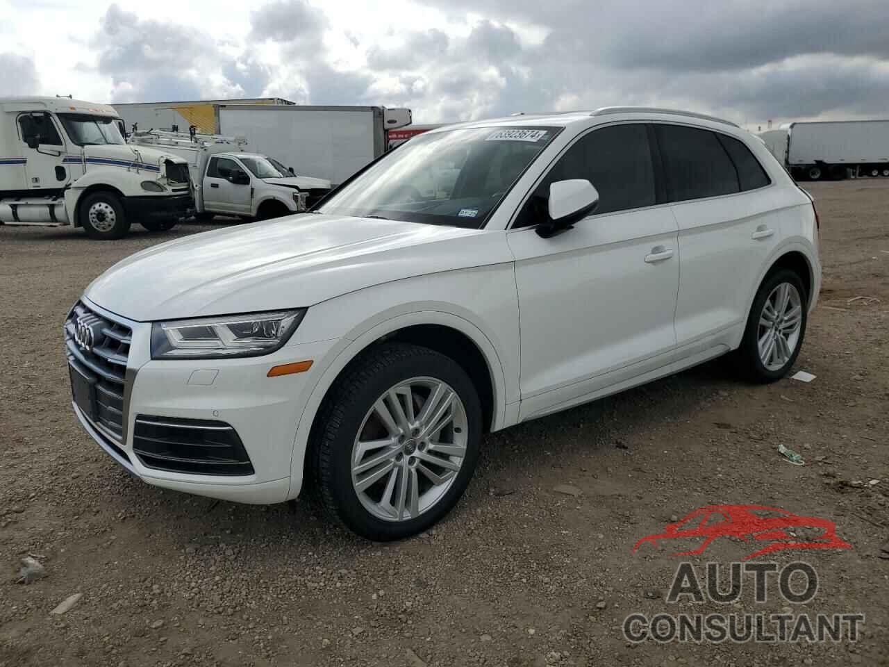 AUDI Q5 2018 - WA1CNAFY1J2116048