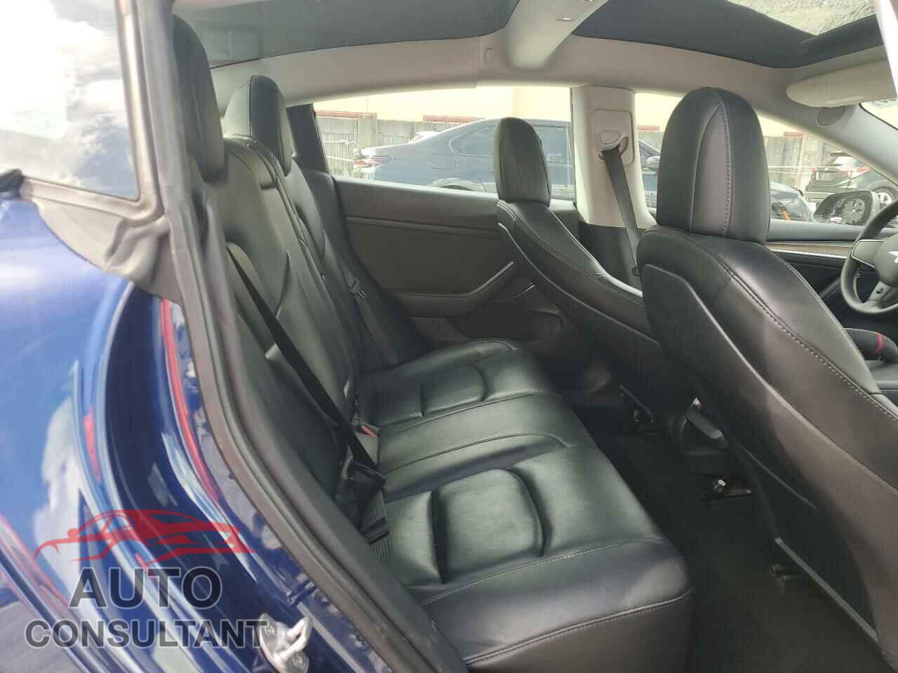 TESLA MODEL 3 2022 - 5YJ3E1EA4NF188732