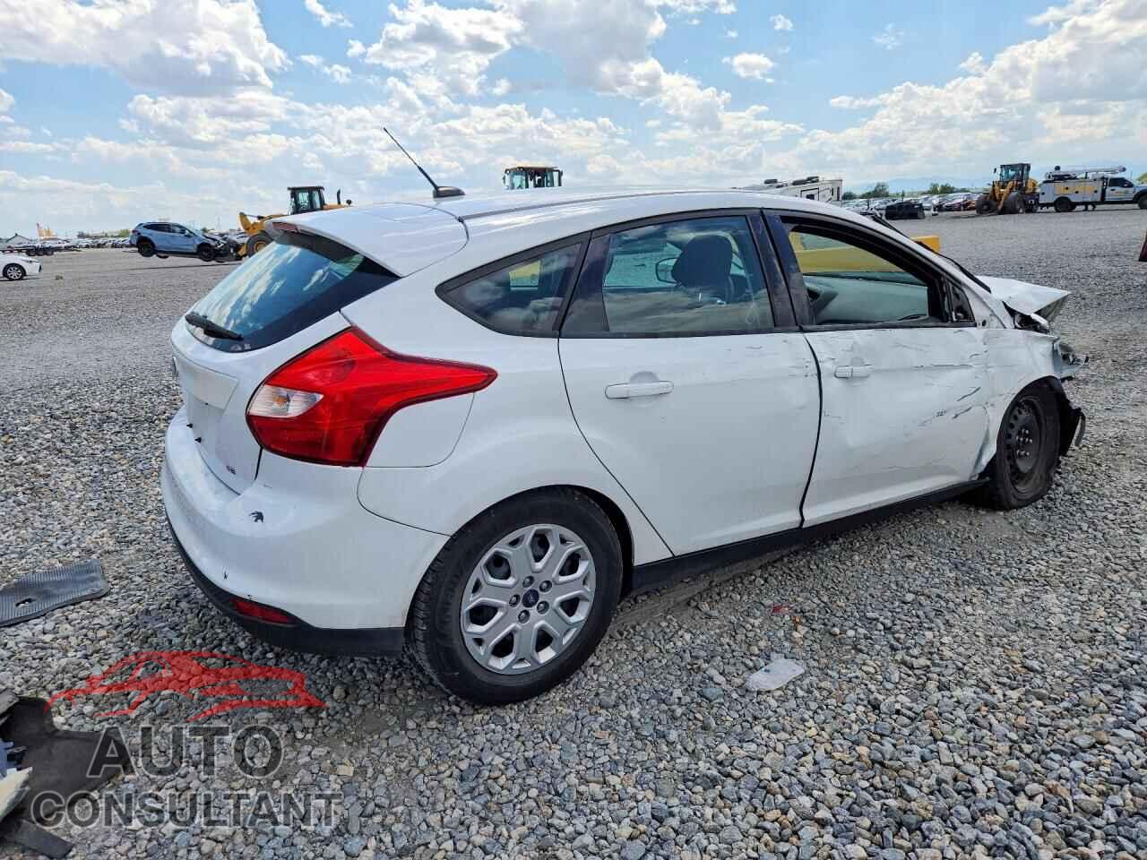 FORD FOCUS 2012 - 1FAHP3K24CL175794