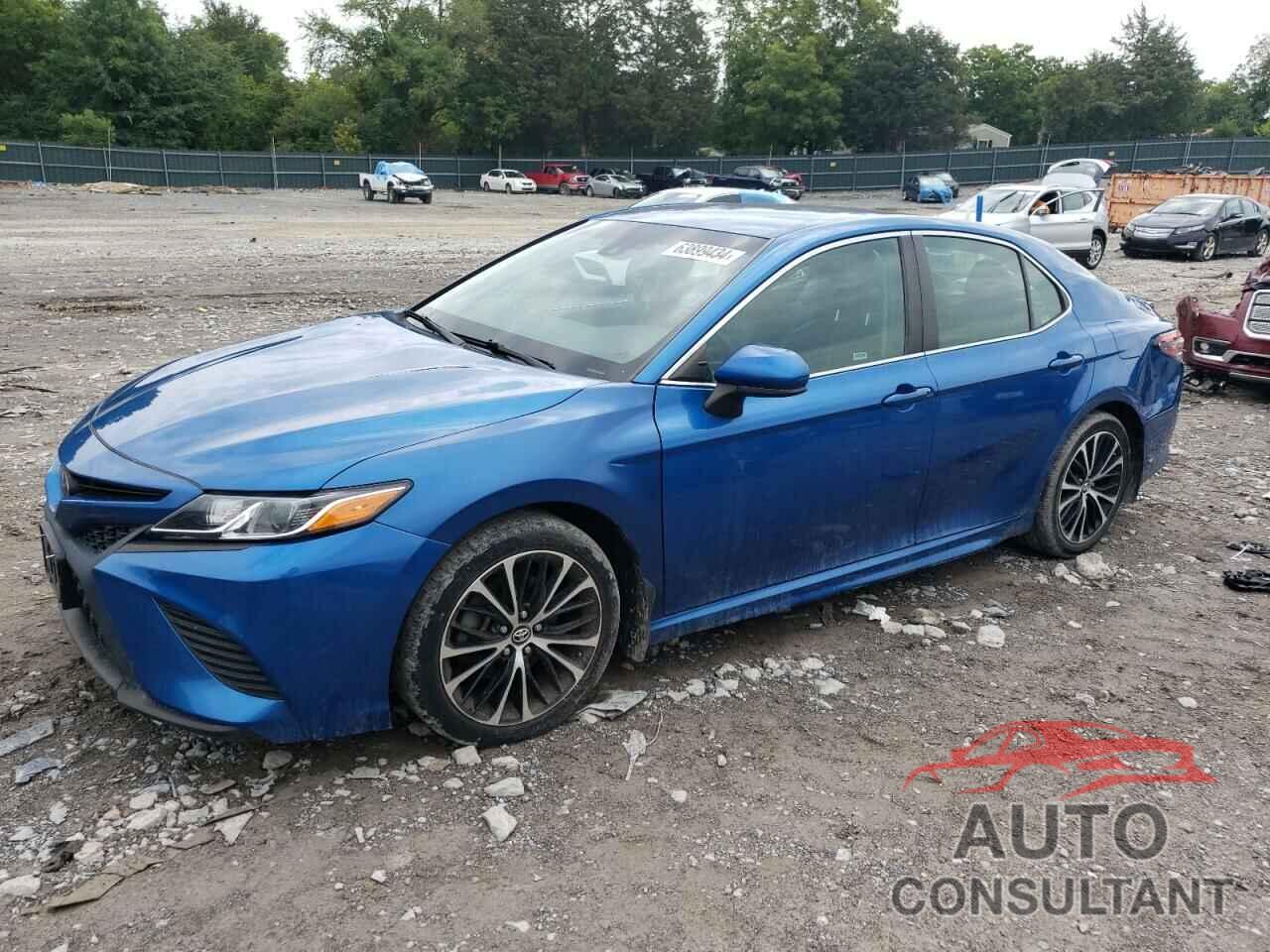 TOYOTA CAMRY 2018 - 4T1B11HK9JU109709