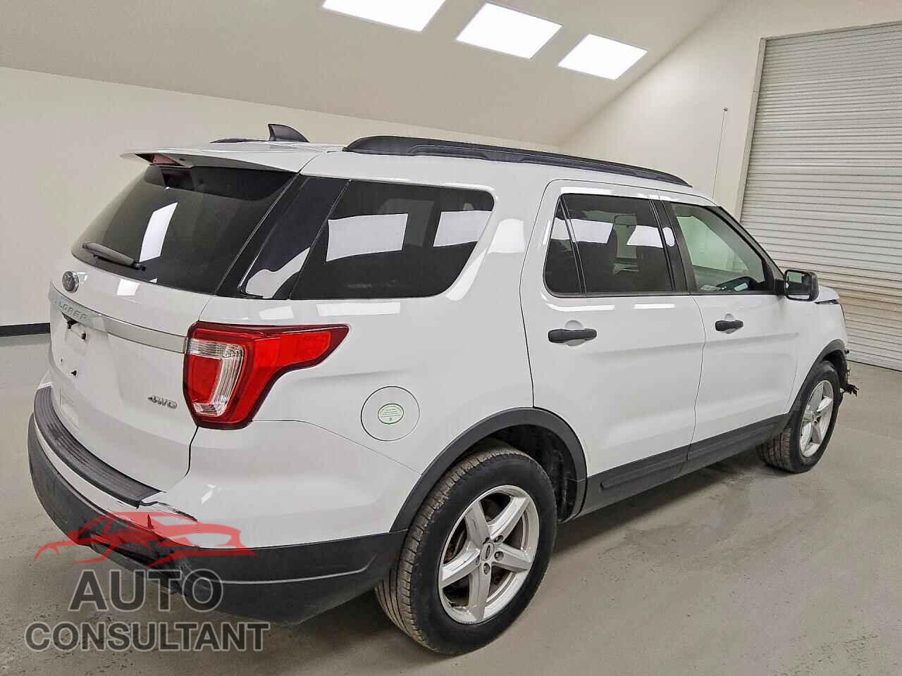 FORD EXPLORER 2018 - 1FM5K8B84JGB13262