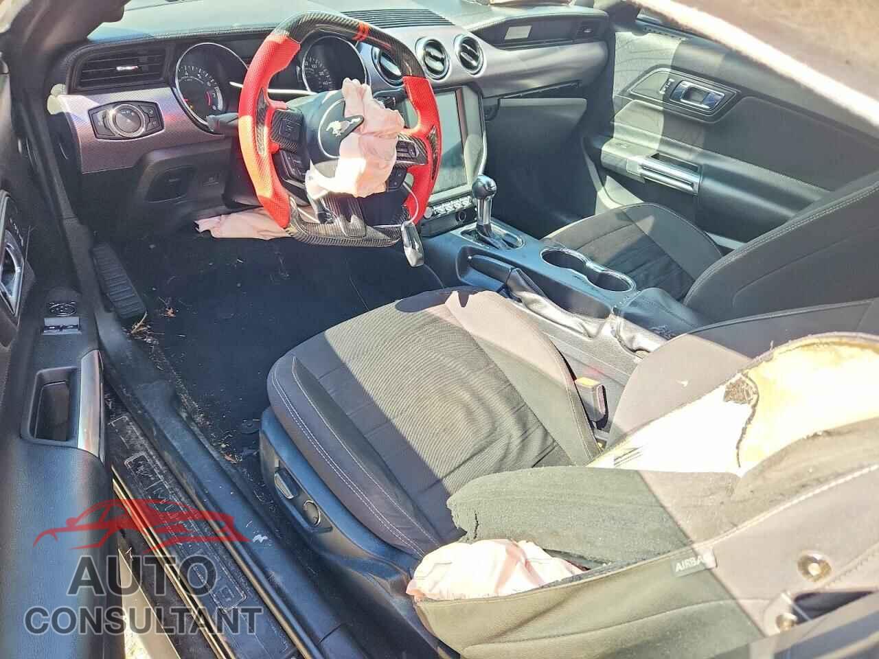 FORD MUSTANG 2017 - 1FA6P8CF8H5290013