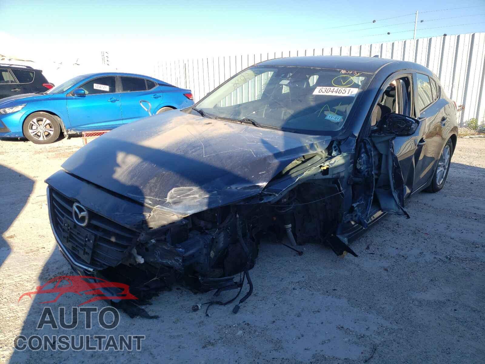 MAZDA 3 2016 - JM1BM1M76G1327422