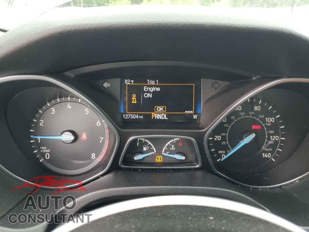 FORD FOCUS 2015 - 1FADP3F21FL200454