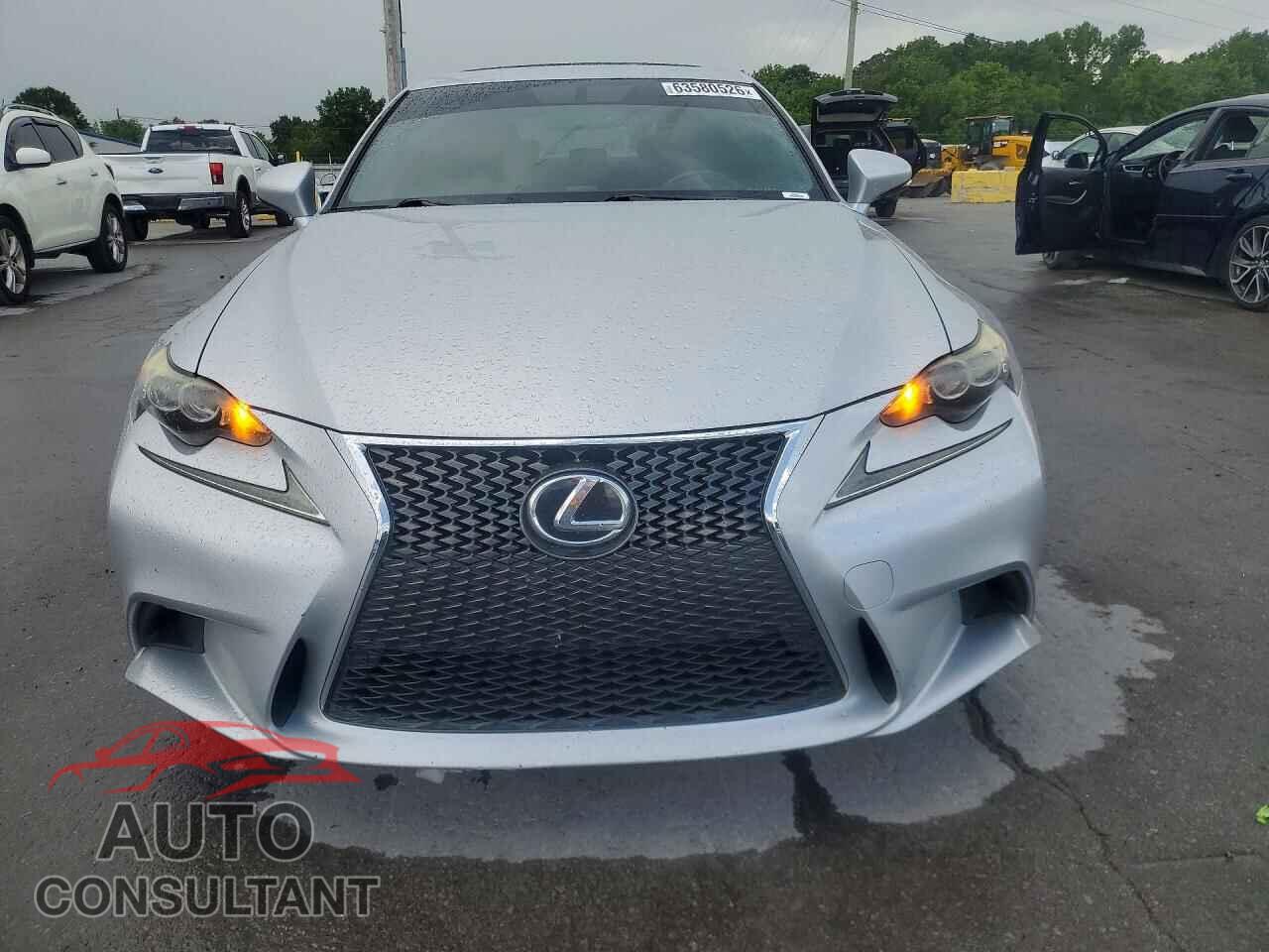 LEXUS IS 2014 - JTHBE1D24E5005206