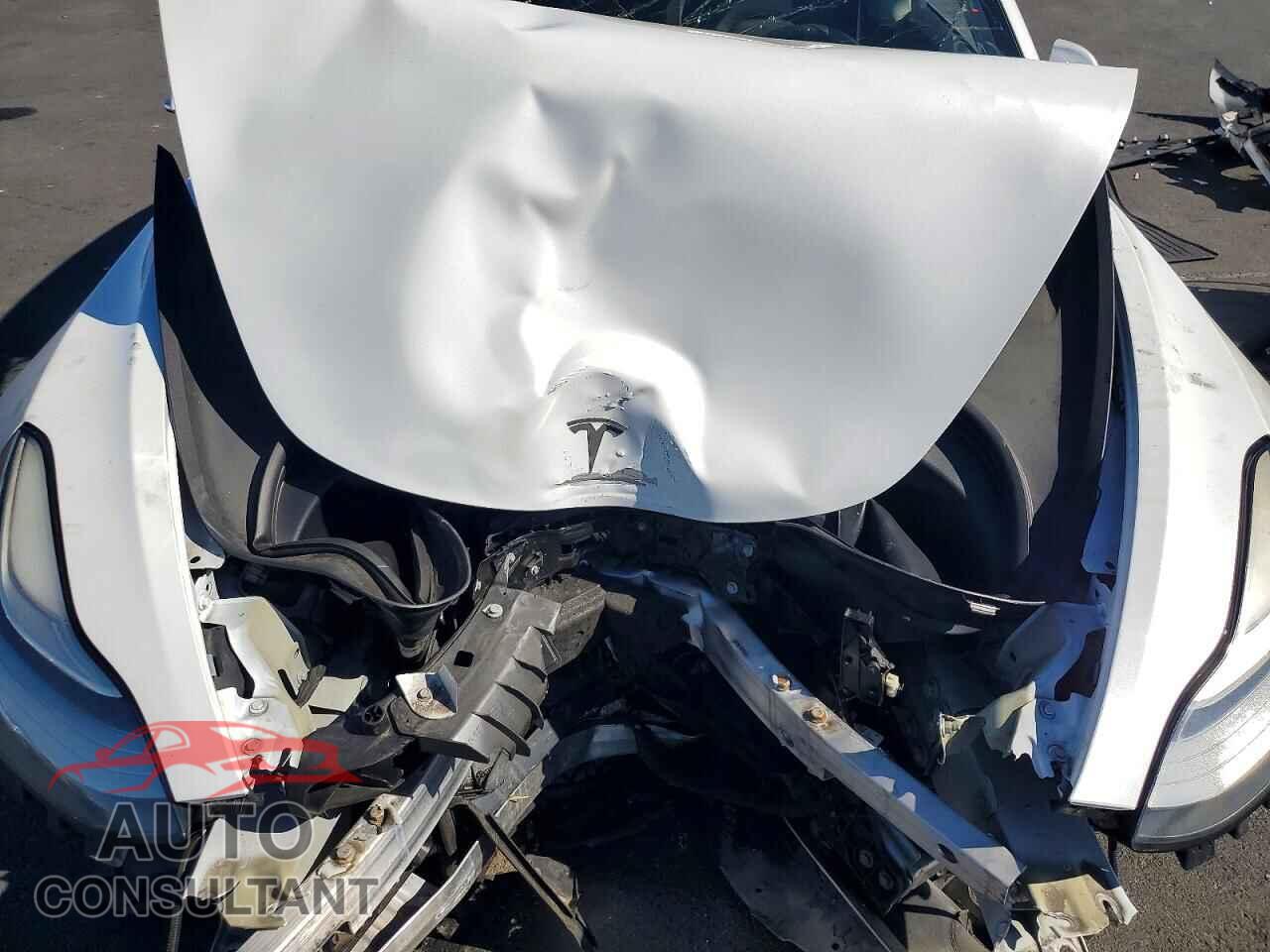 TESLA MODEL 3 2018 - 5YJ3E1EA2JF164780