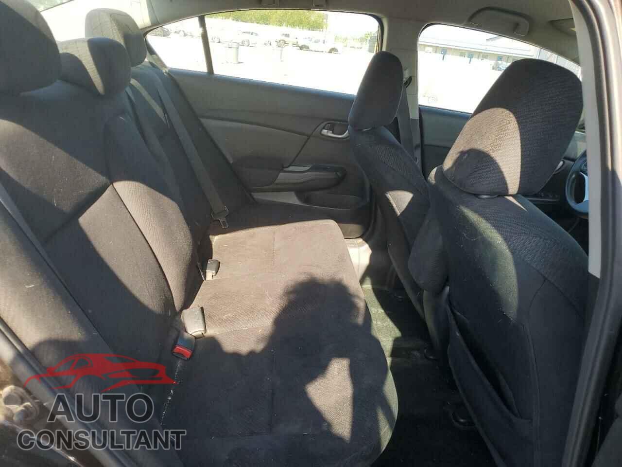 HONDA CIVIC 2013 - 2HGFB2F54DH588197