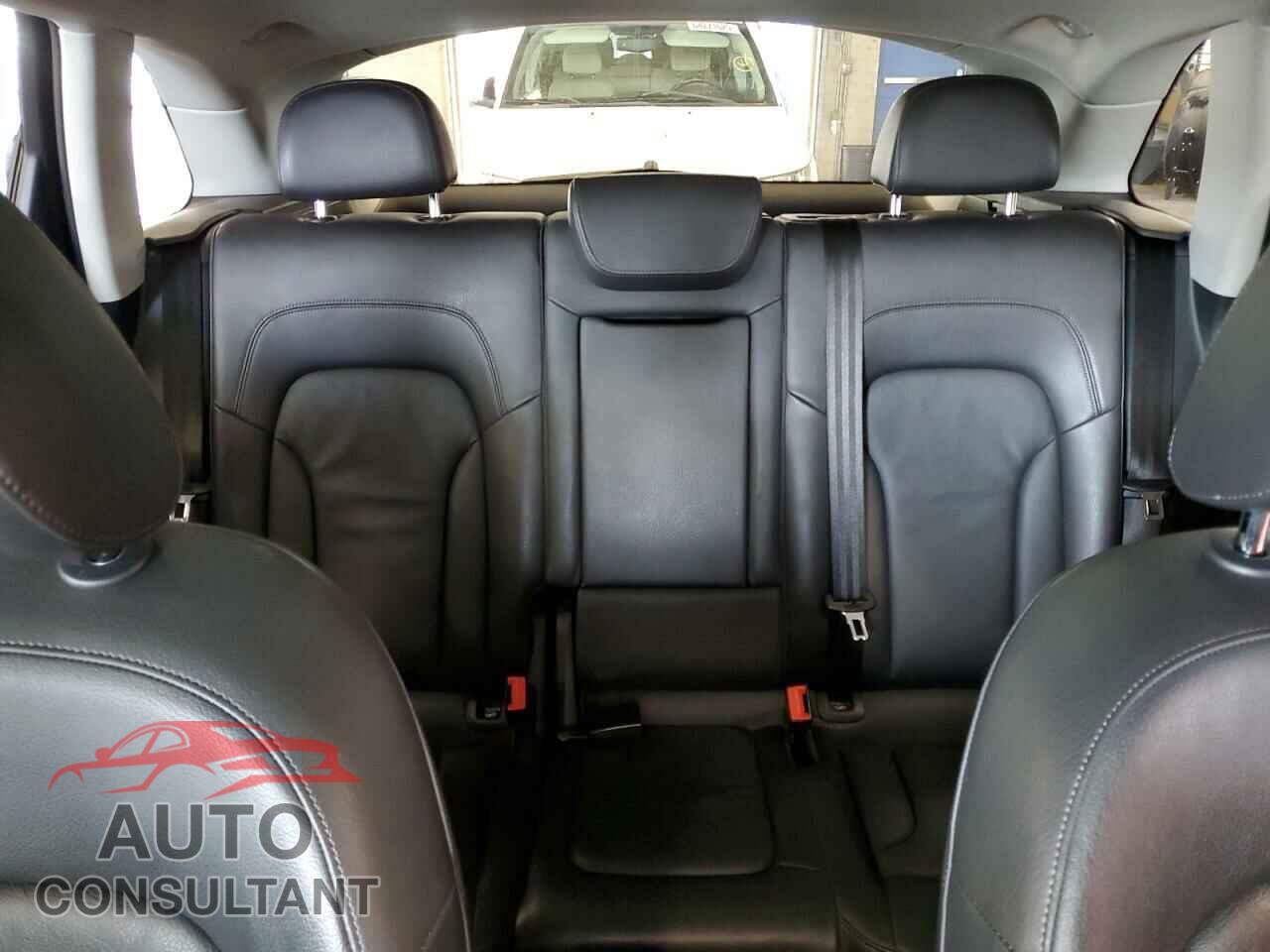 AUDI Q5 2015 - WA1DGAFP1FA092675