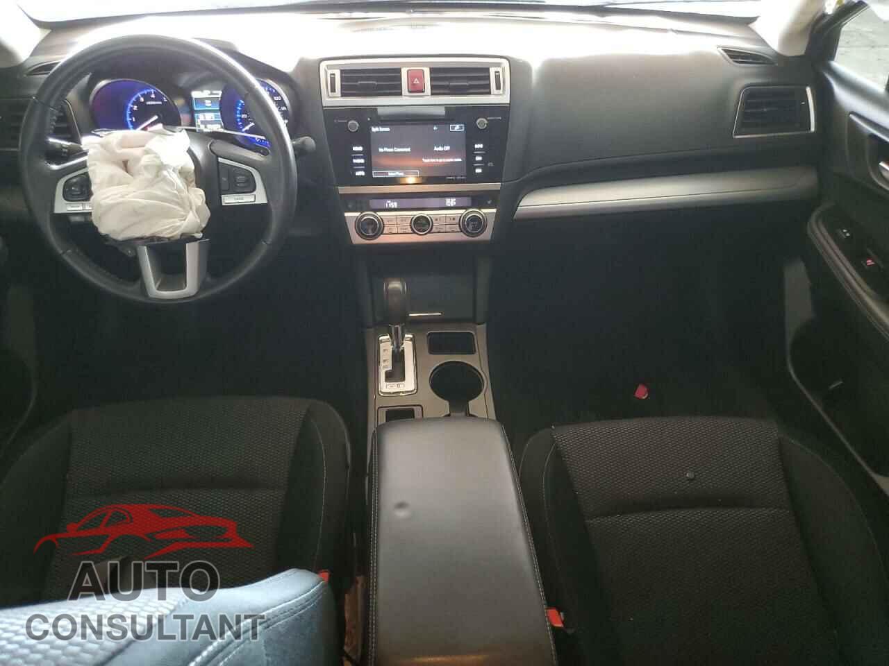 SUBARU OUTBACK 2017 - 4S4BSACC8H3318775