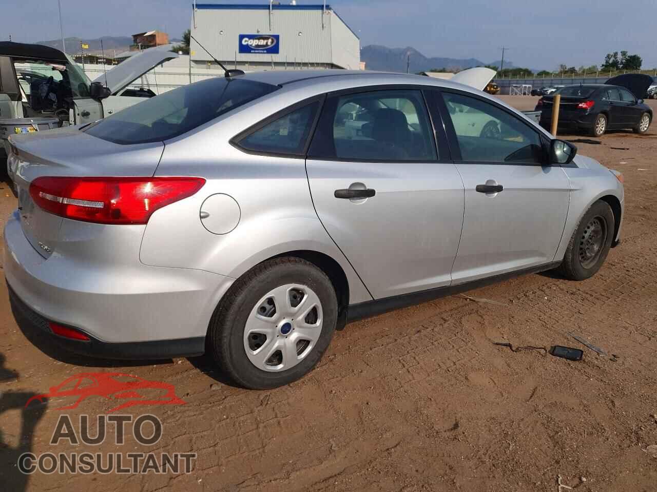 FORD FOCUS 2017 - 1FADP3E25HL328958