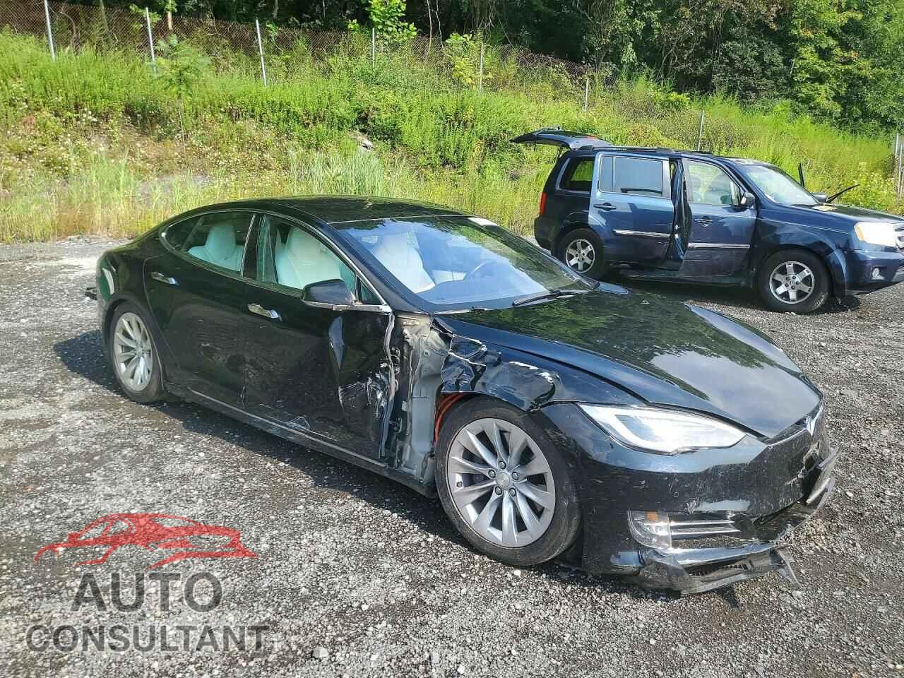 TESLA MODEL S 2018 - 5YJSA1E21JF287146