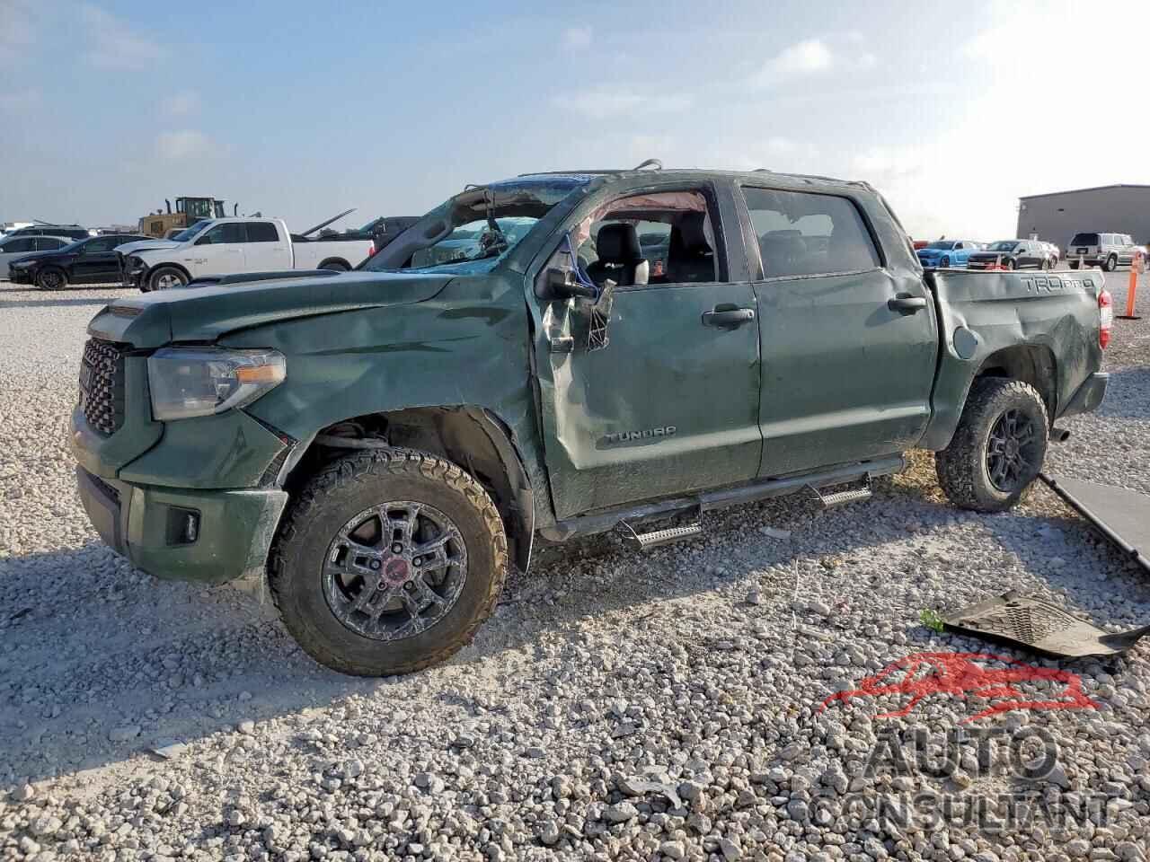 TOYOTA TUNDRA 2020 - 5TFDY5F12LX871775