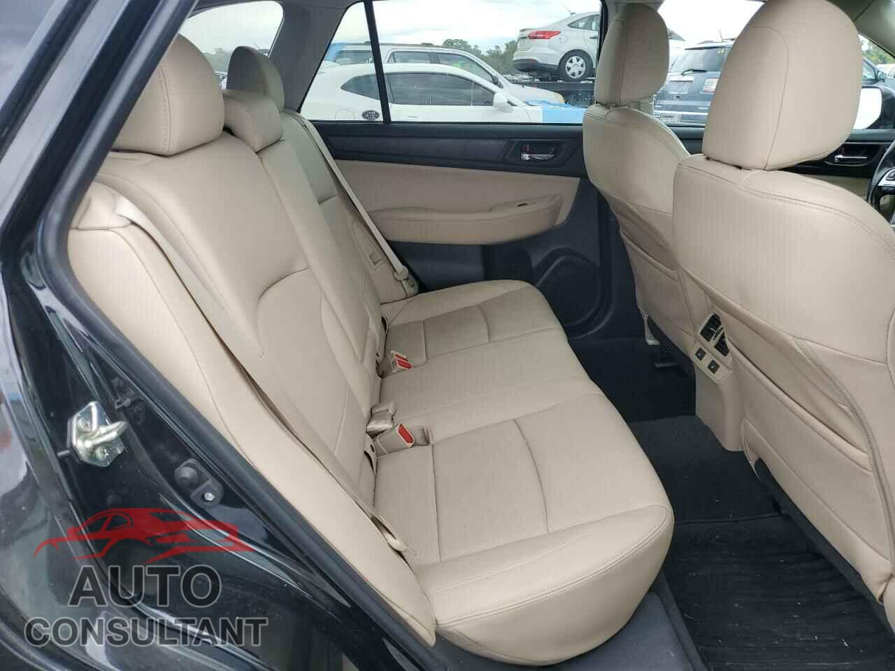 SUBARU OUTBACK 2017 - 4S4BSANC6H3302135