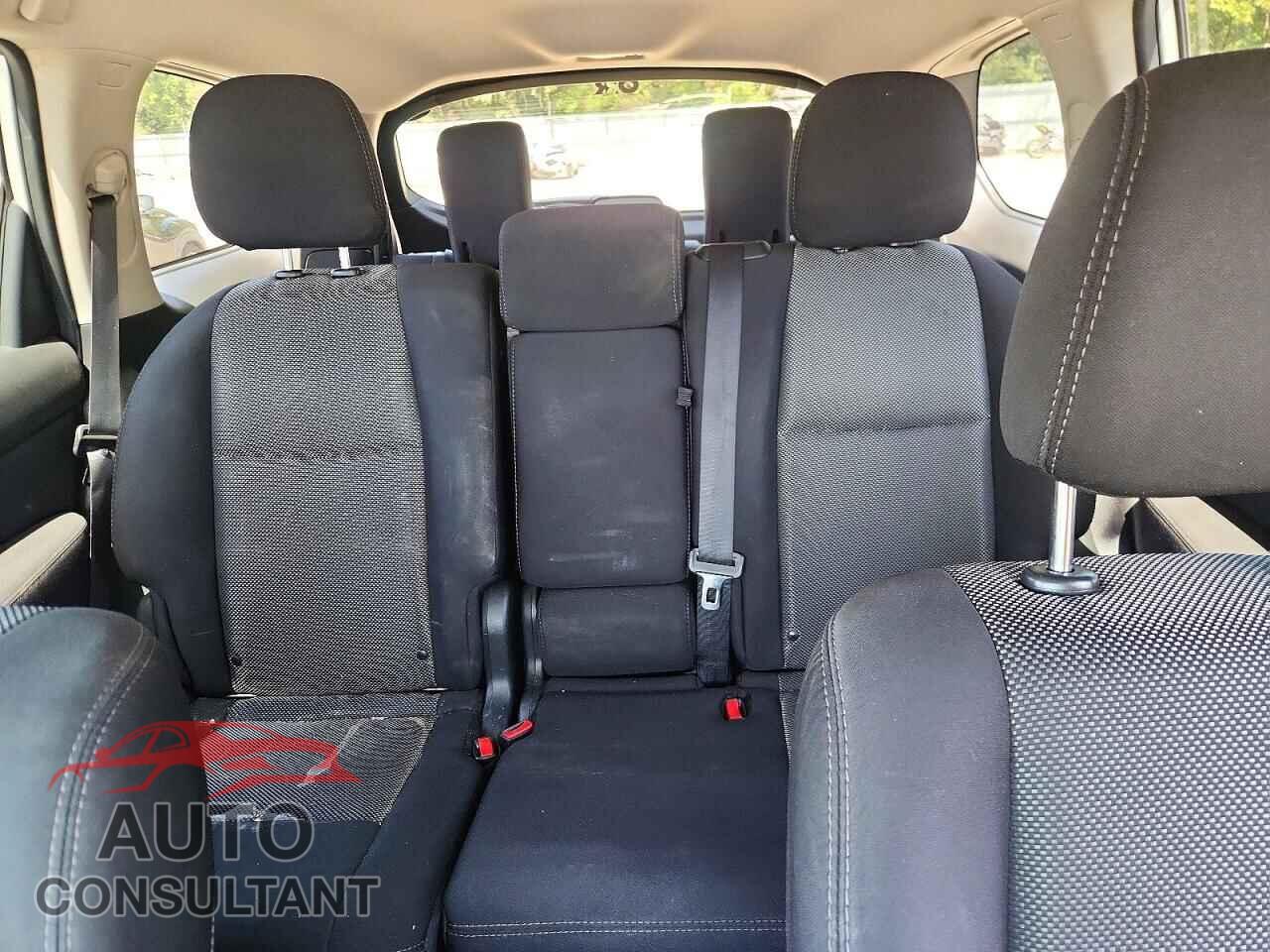 NISSAN PATHFINDER 2017 - 5N1DR2MN2HC600923