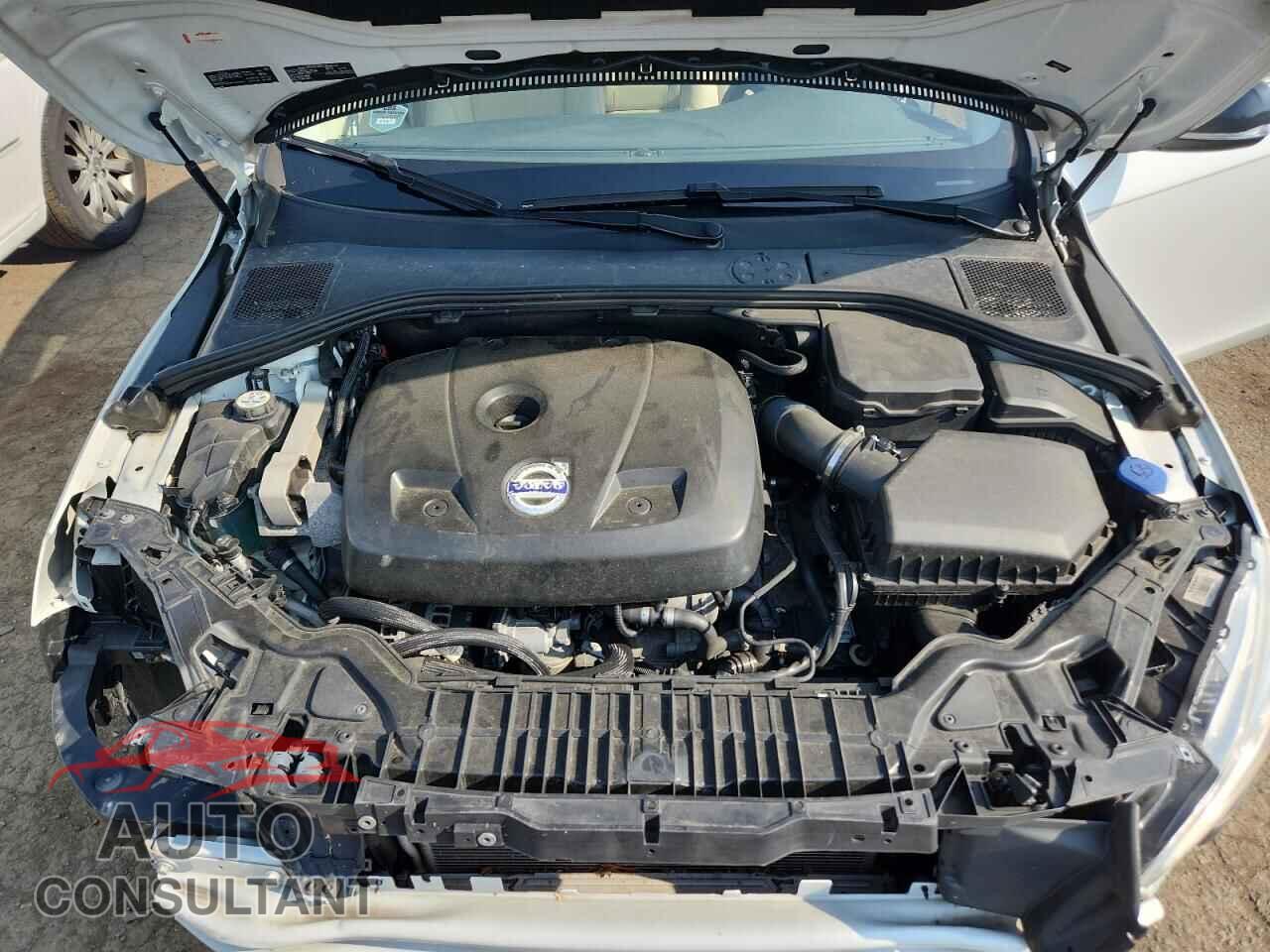 VOLVO S60 2015 - YV126MFB1F2304422
