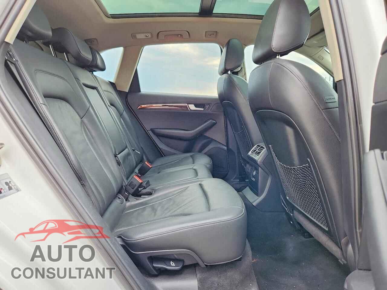AUDI Q5 2012 - WA1LFAFP7CA113331