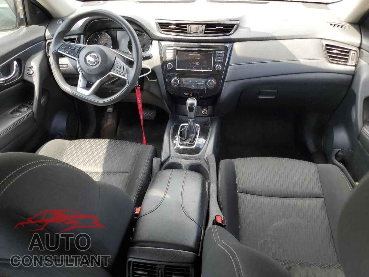 NISSAN ROGUE 2018 - KNMAT2MV3JP545180