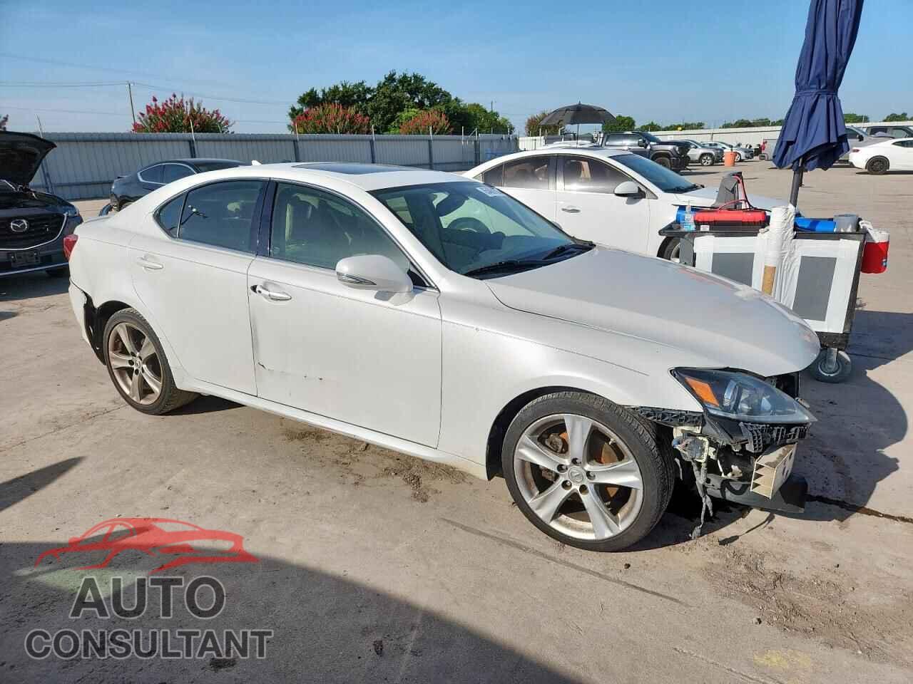 LEXUS IS 2012 - JTHBF5C28C5176236