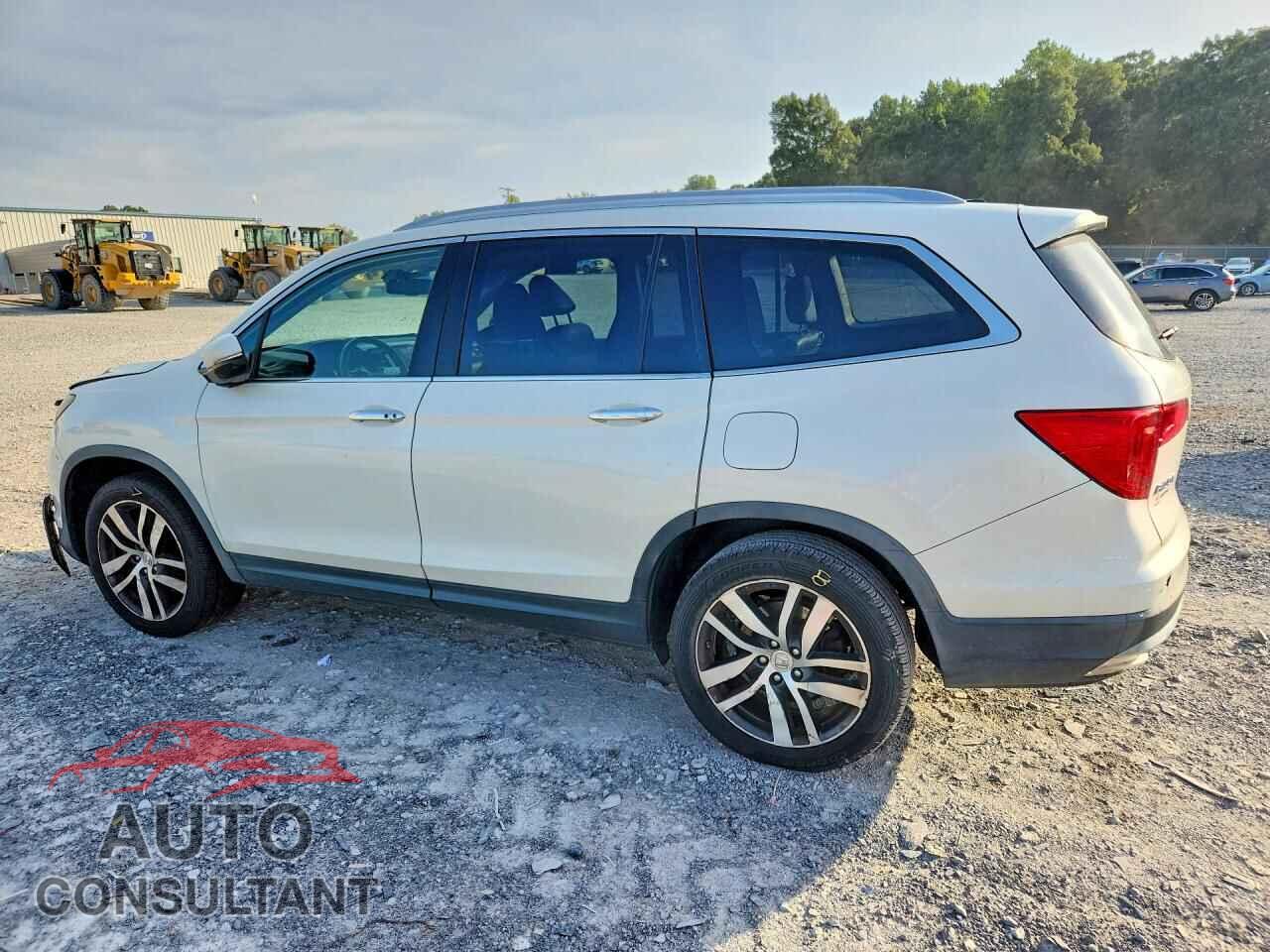 HONDA PILOT 2017 - 5FNYF6H01HB090877