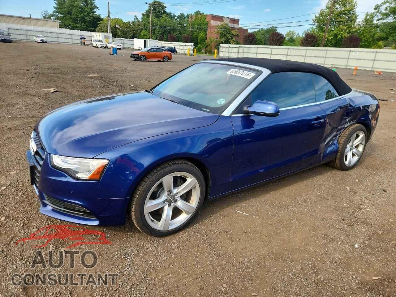 AUDI A5 2013 - WAULFAFH2DN010484