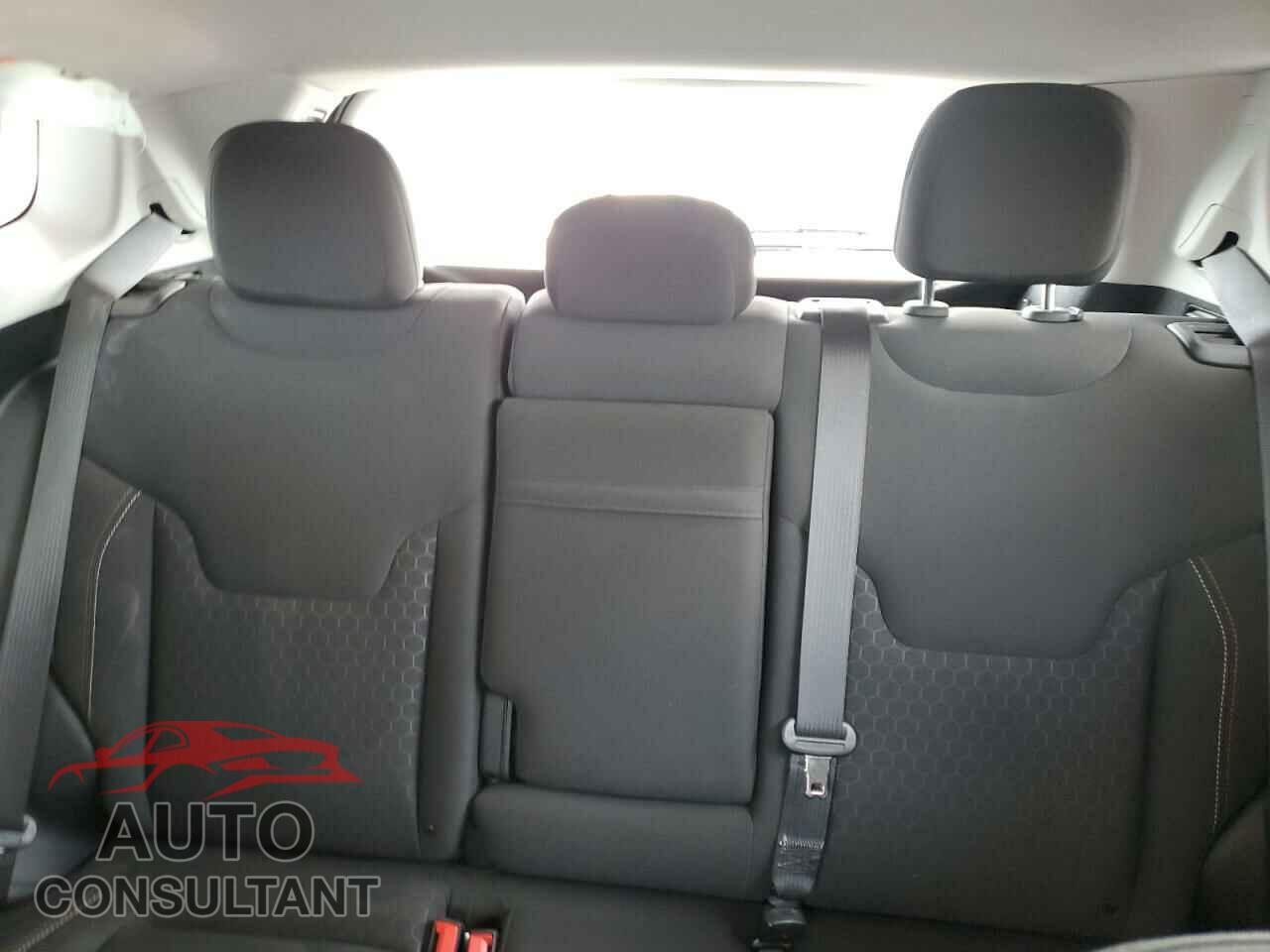 JEEP COMPASS 2018 - 3C4NJCAB3JT487865