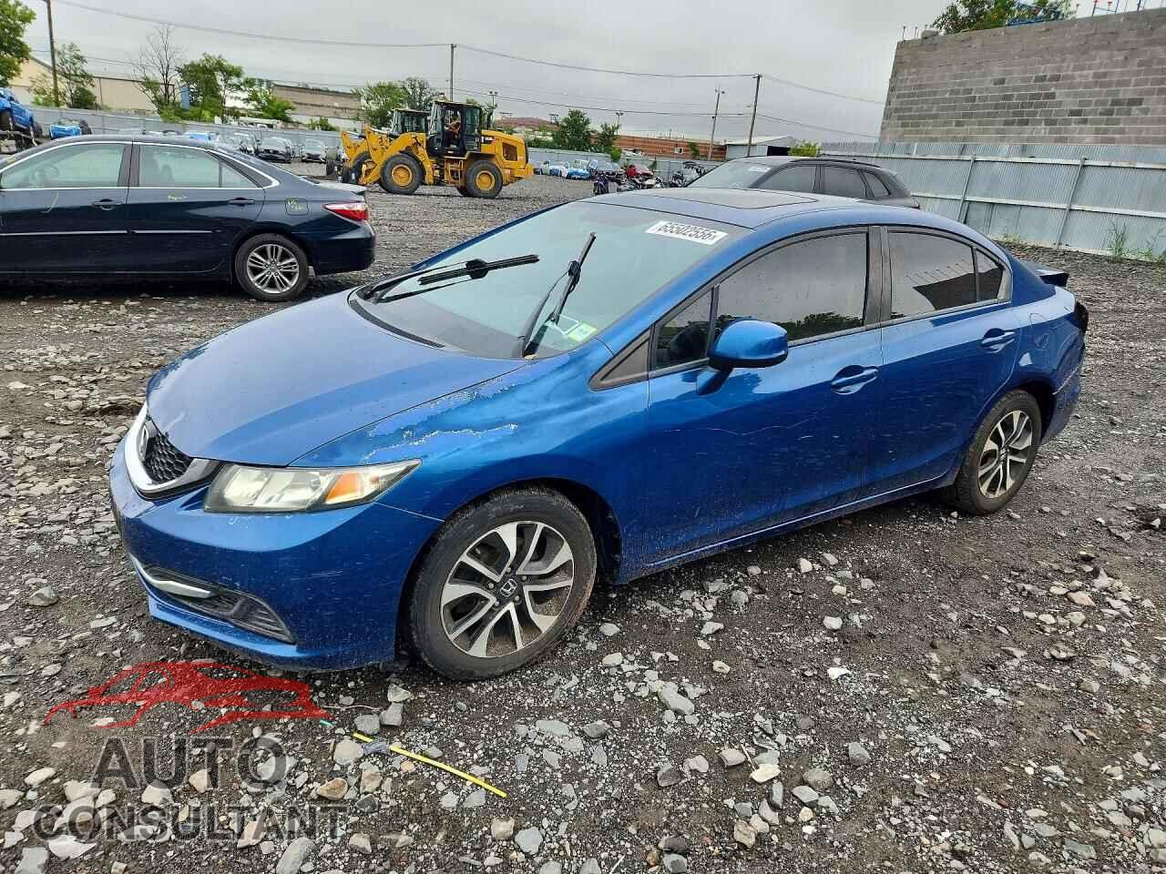 HONDA CIVIC 2013 - 2HGFB2F87DH505145