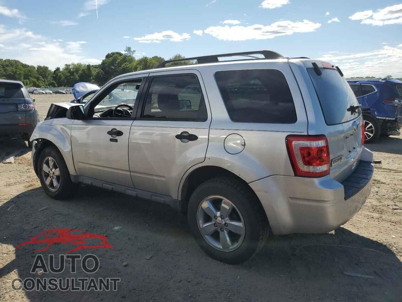 FORD ESCAPE 2010 - 1FMCU9DG1AKA71142
