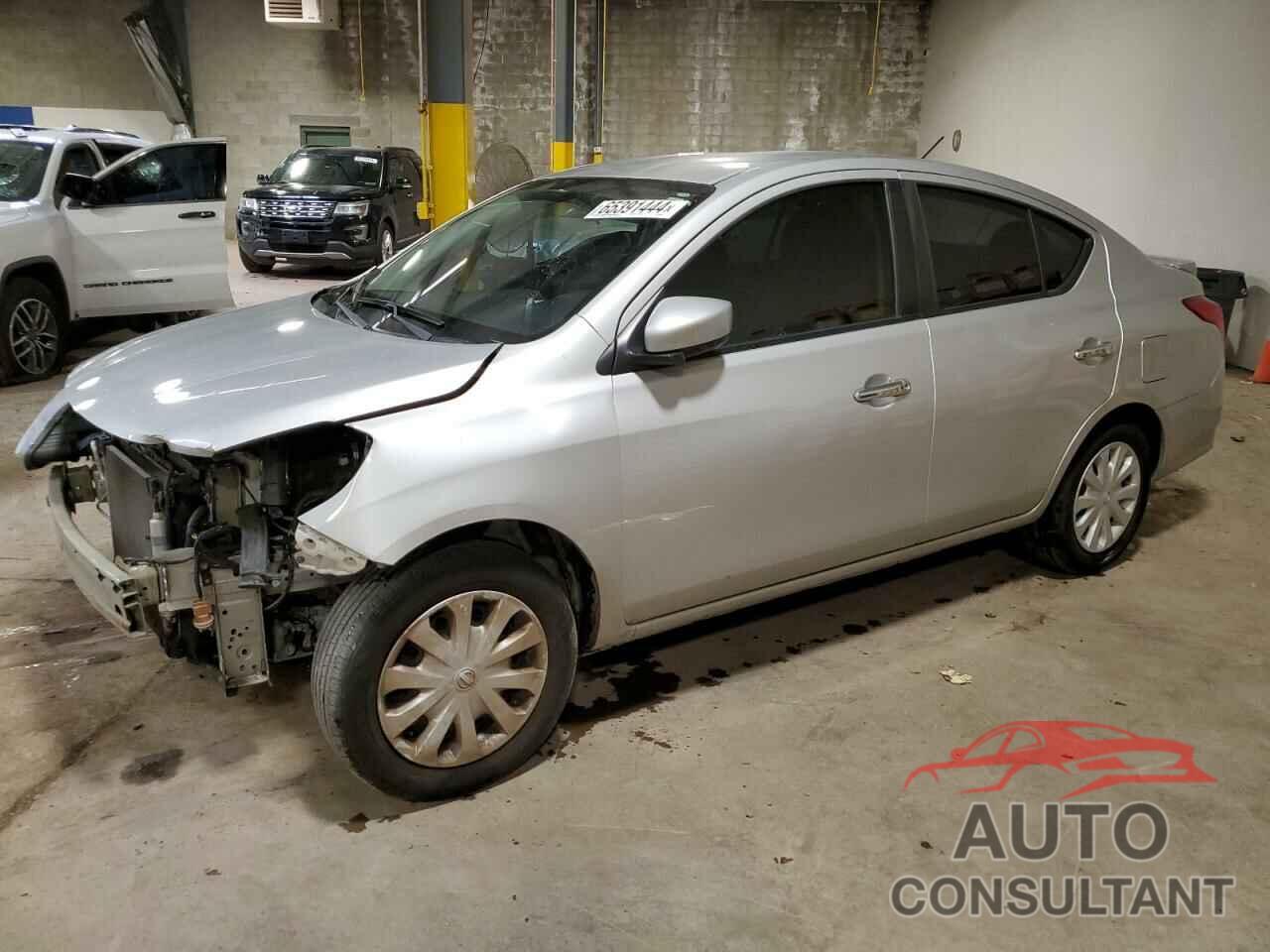 NISSAN VERSA 2019 - 3N1CN7AP7KL833841