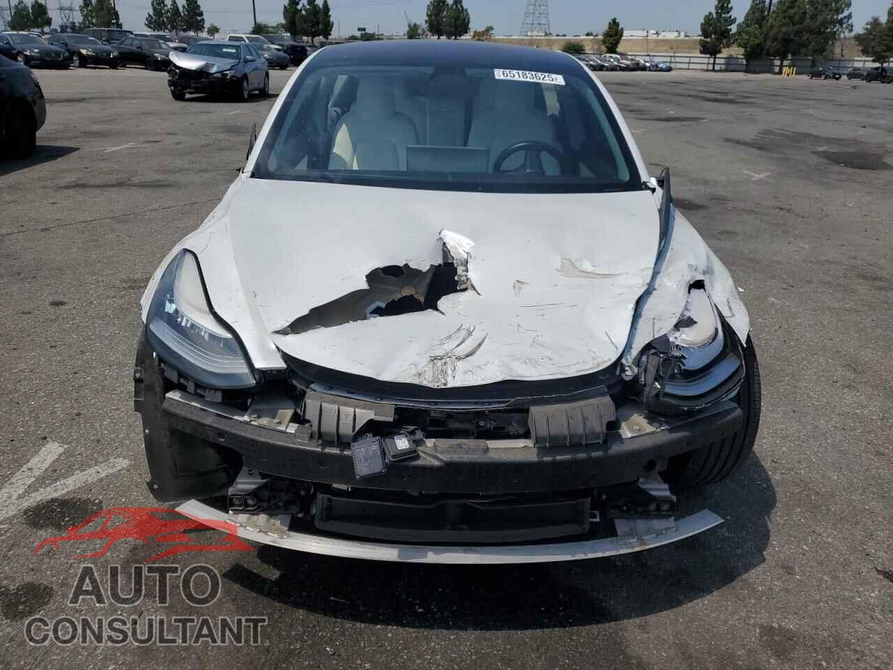 TESLA MODEL 3 2018 - 5YJ3E1EB6JF082270