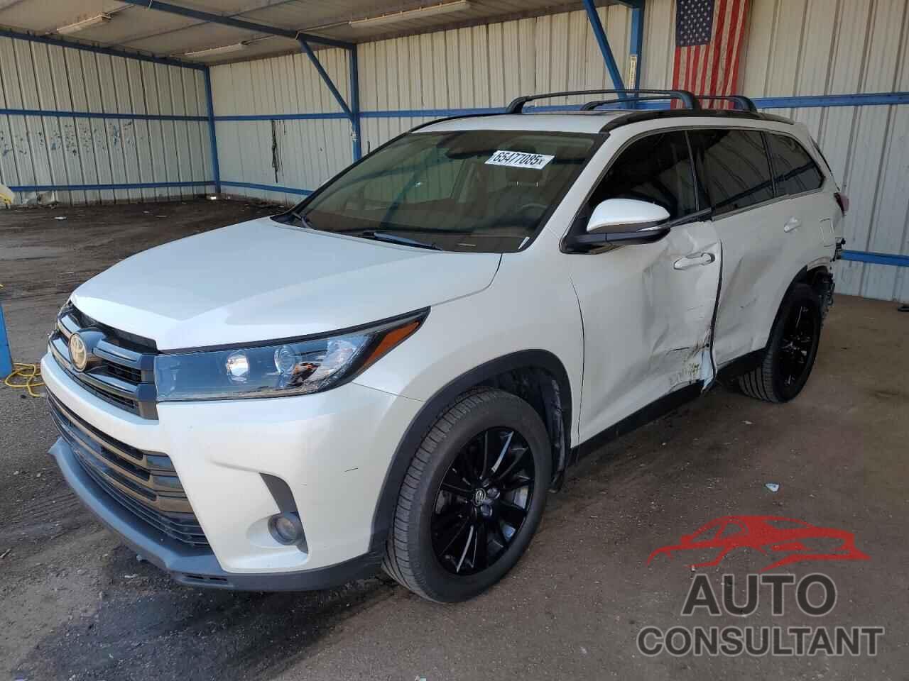 TOYOTA HIGHLANDER 2019 - 5TDJZRFH6KS601070