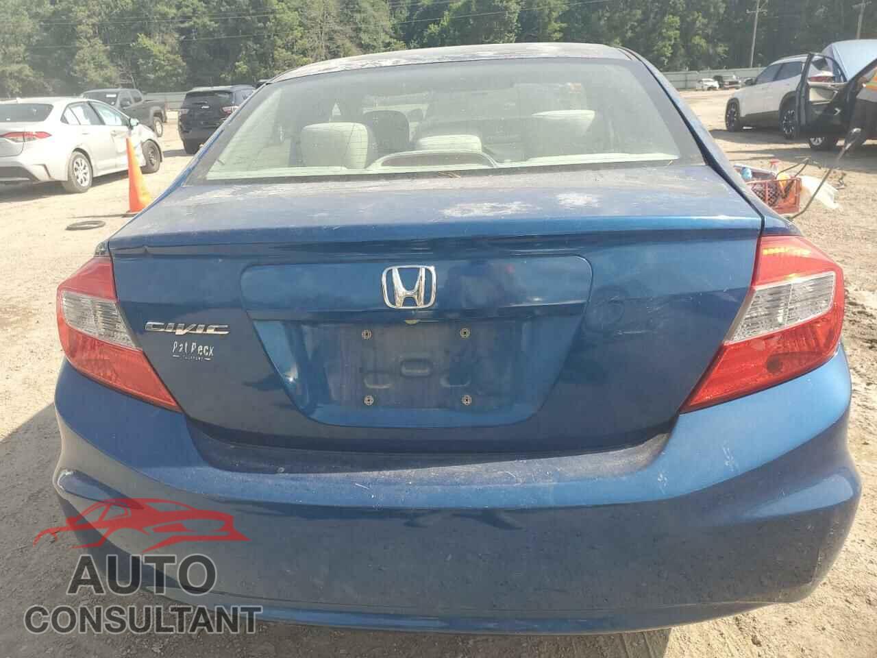 HONDA CIVIC 2012 - 2HGFB2F5XCH581527