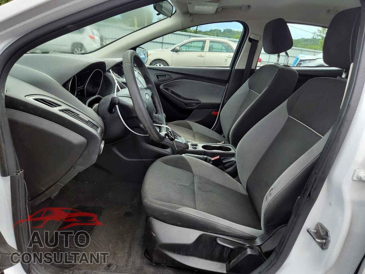 FORD FOCUS 2012 - 1FAHP3E28CL344579