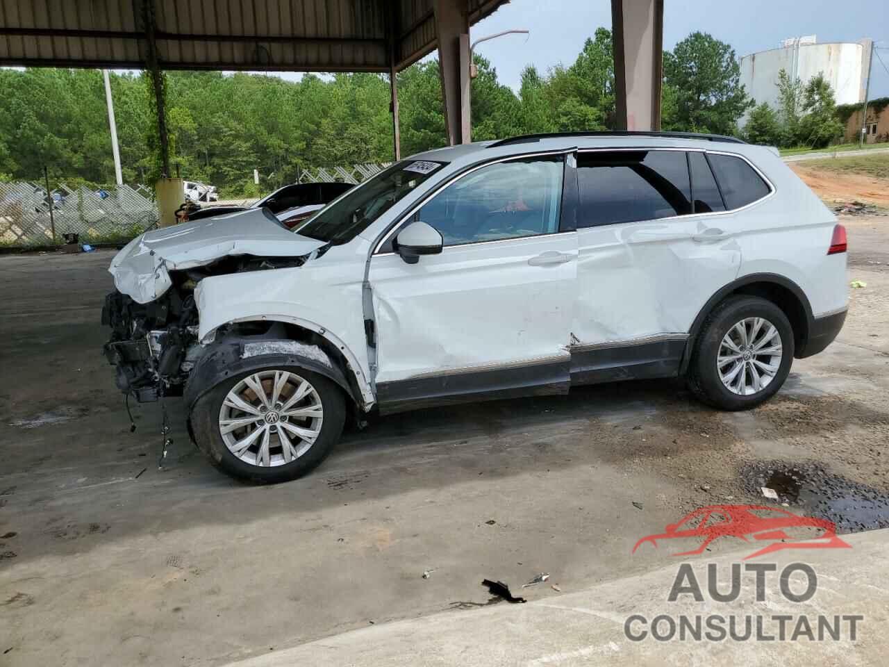 VOLKSWAGEN TIGUAN 2018 - 3VV2B7AX0JM120601