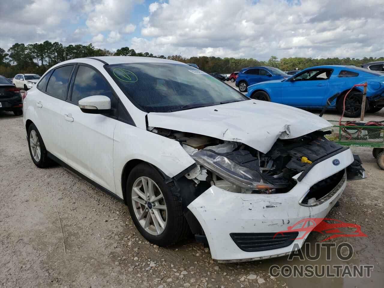 FORD FOCUS 2017 - 1FADP3F25HL229538