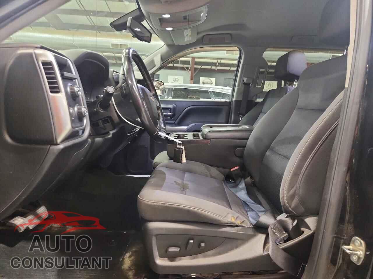 CHEVROLET SILVERADO 2018 - 3GCUKRER5JG332634