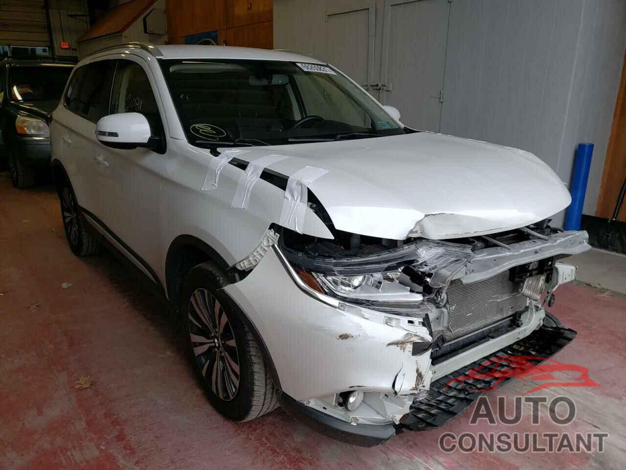 MITSUBISHI OUTLANDER 2019 - JA4AZ3A39KZ035956