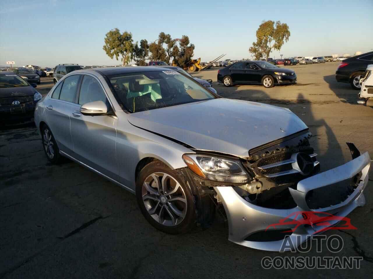 MERCEDES-BENZ C-CLASS 2016 - 55SWF4JB9GU156418