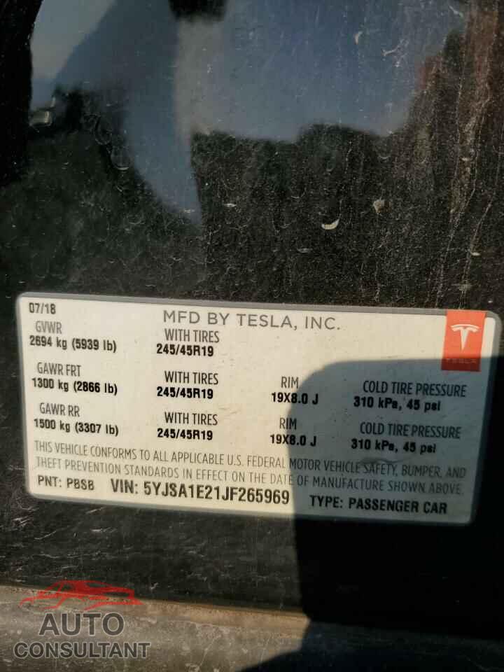 TESLA MODEL S 2018 - 5YJSA1E21JF265969