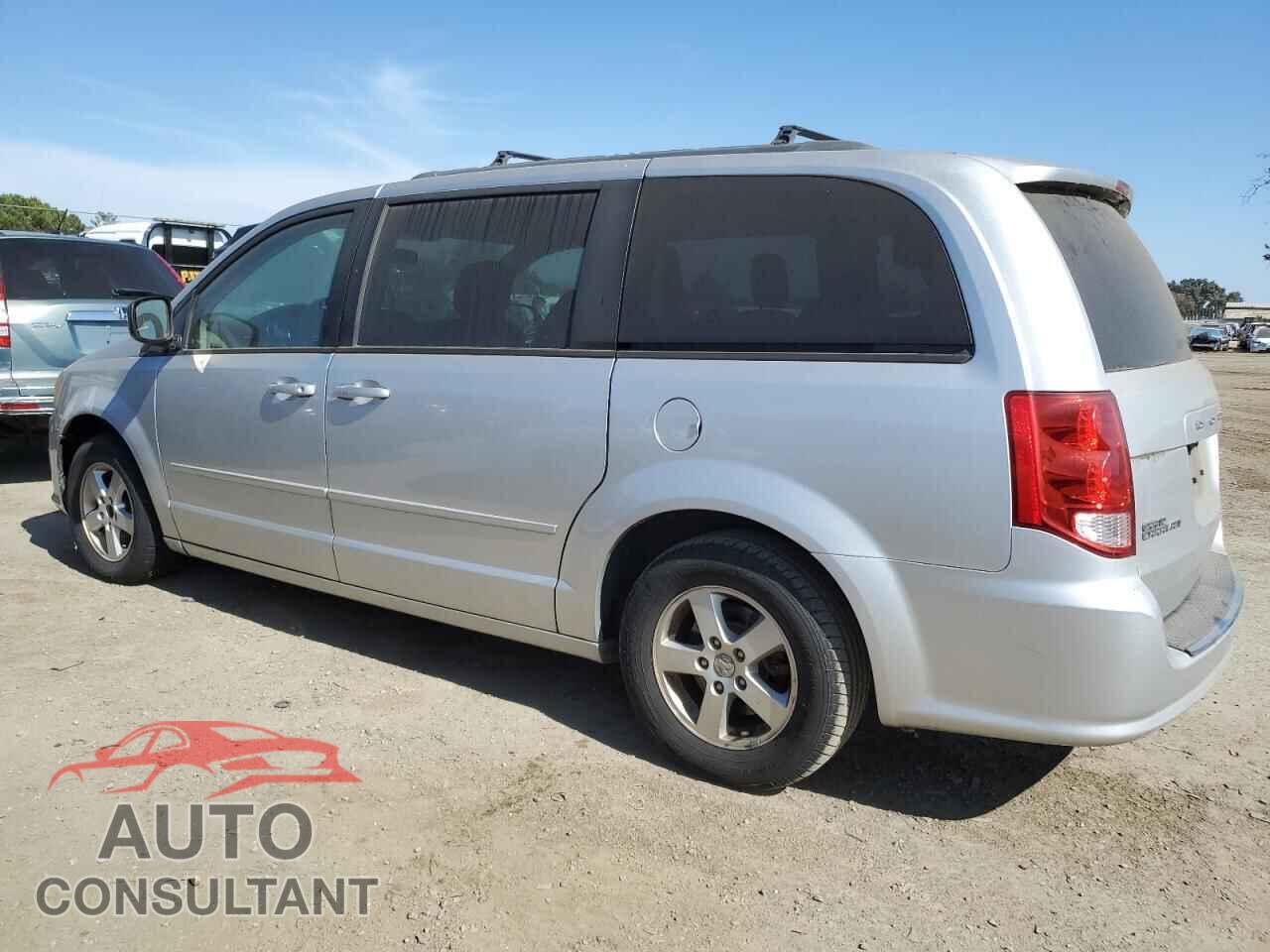 DODGE CARAVAN 2011 - 2D4RN3DG6BR755814