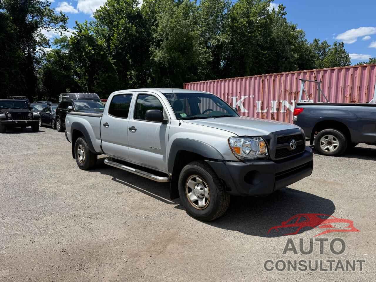 TOYOTA TACOMA 2011 - 3TMMU4FN9BM026161