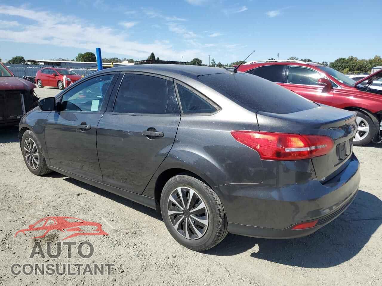 FORD FOCUS 2018 - 1FADP3E24JL304415