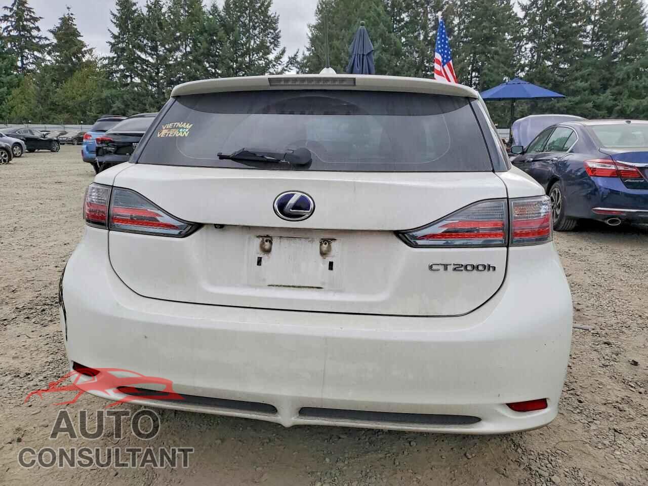 LEXUS CT 200 2011 - JTHKD5BH5B2031571