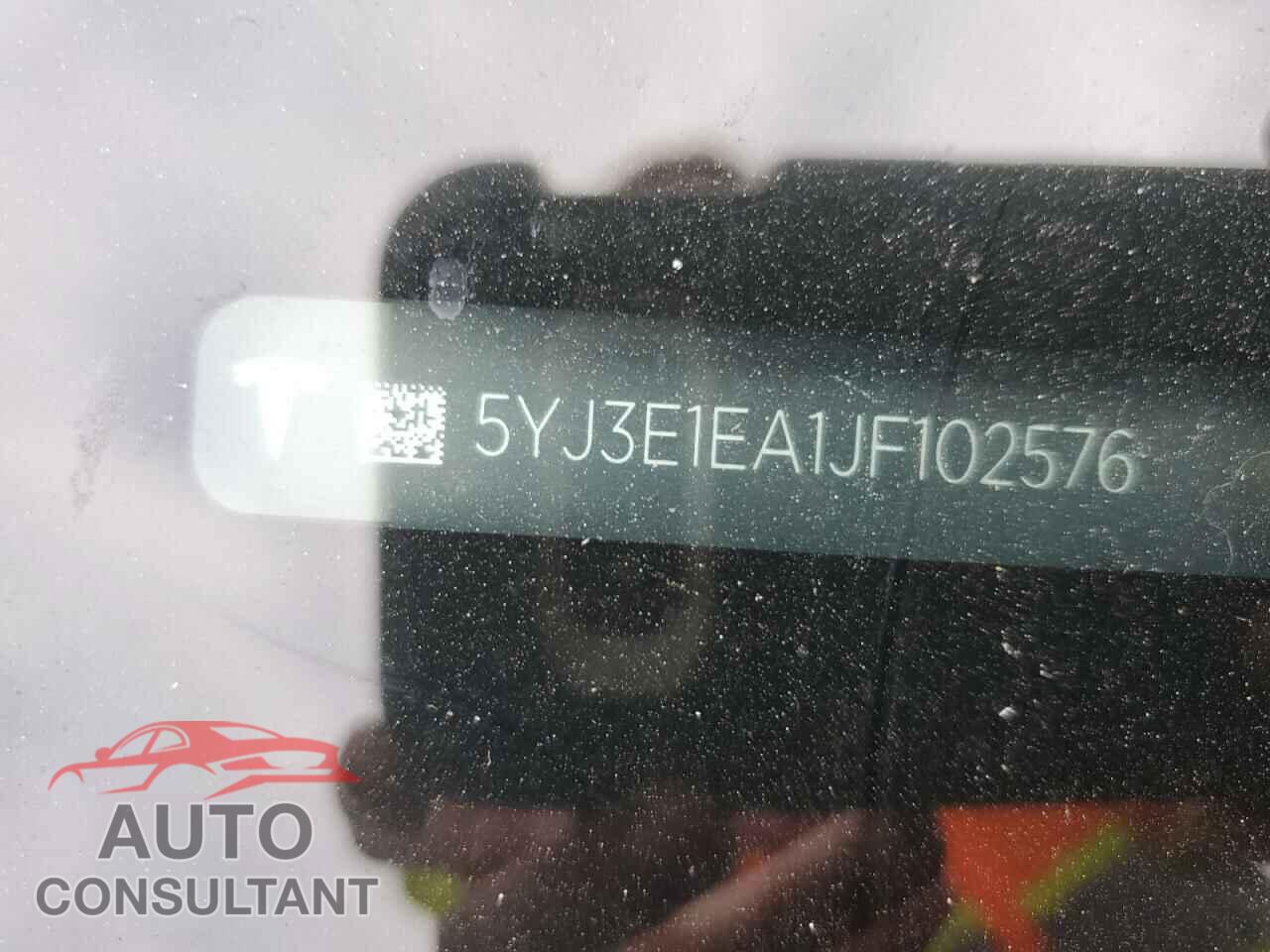 TESLA MODEL 3 2018 - 5YJ3E1EA1JF102576