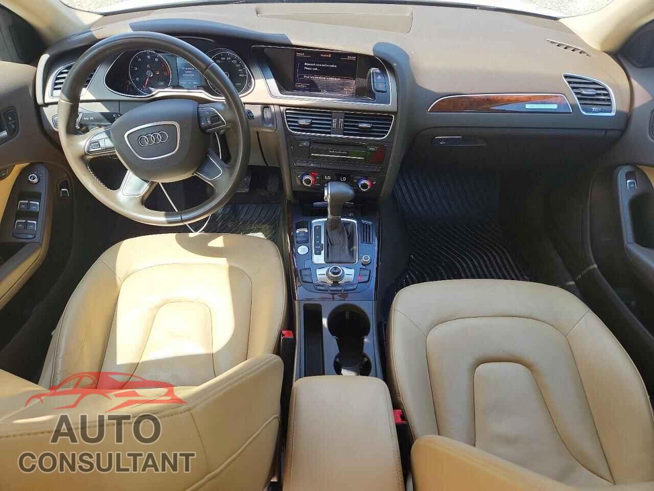 AUDI A4 2013 - WAUFFAFL8DN016971