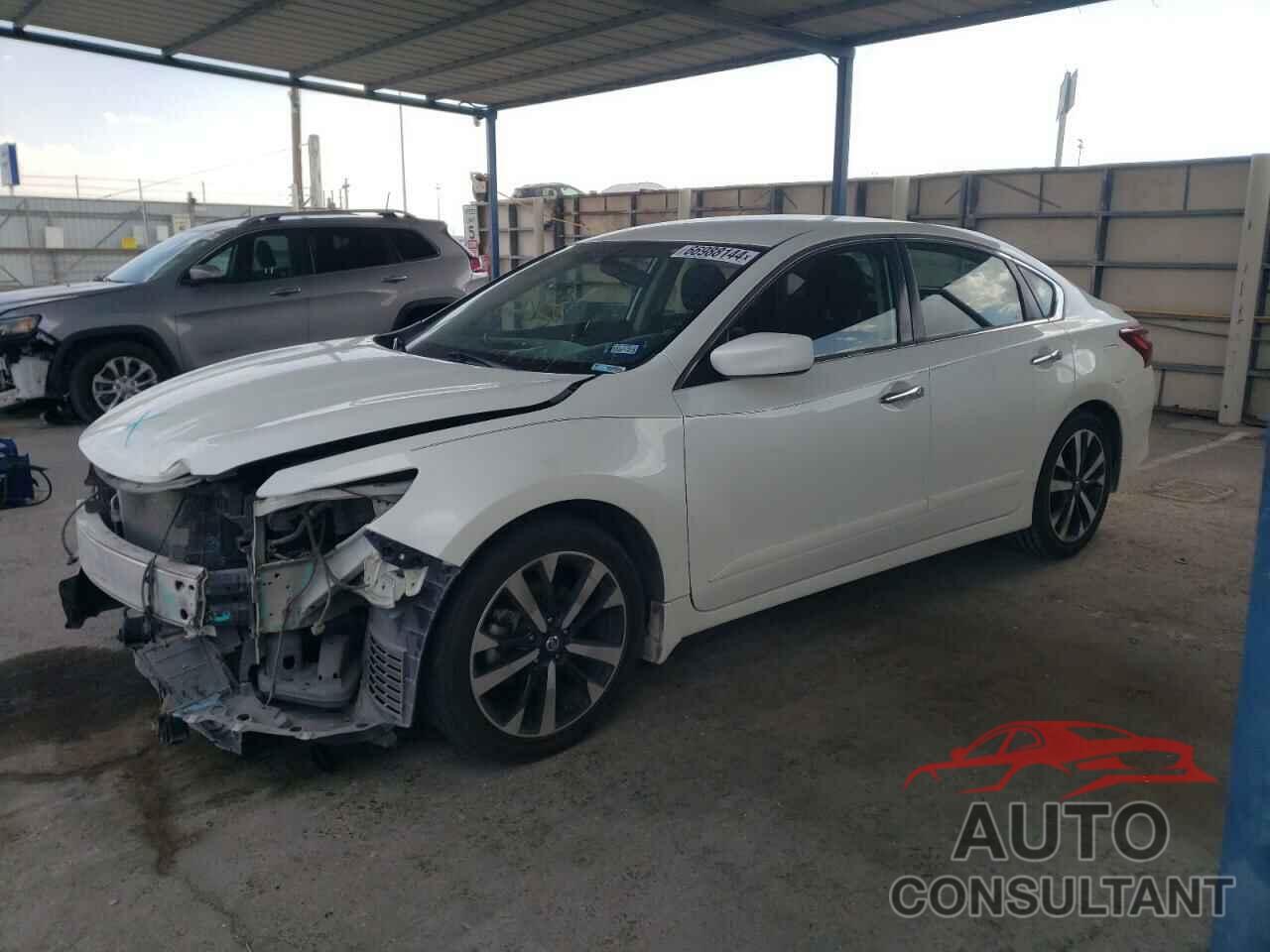 NISSAN ALTIMA 2018 - 1N4AL3AP2JC292295