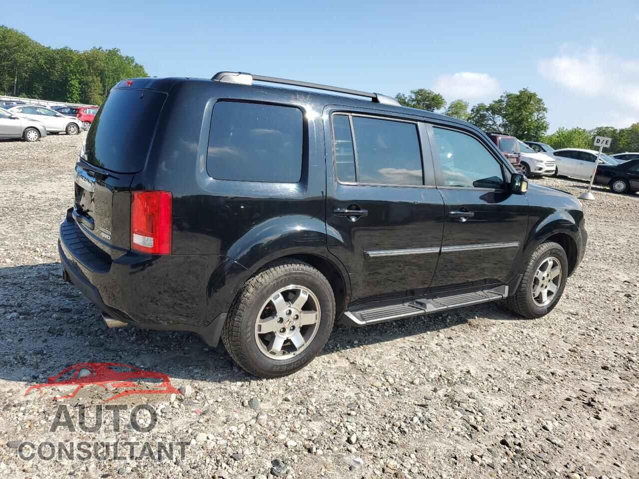 HONDA PILOT 2011 - 5FNYF4H96BB014386